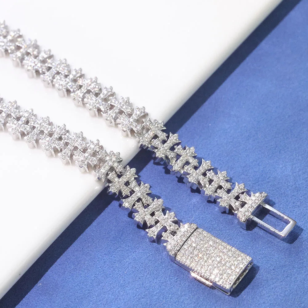 Iced Out Cross 8mm (Bracelet)