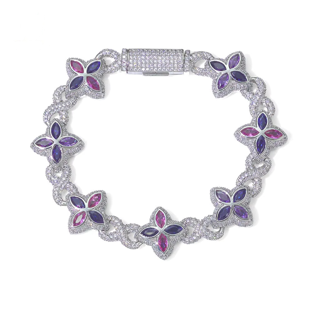 Iced Out Clover Infinity (Bracelet)