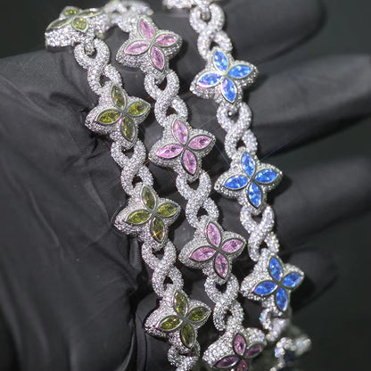 Iced Out Clover Infinity (Bracelet)